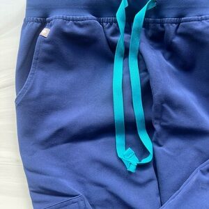 Figs Zamora Jogger Scrub Pant